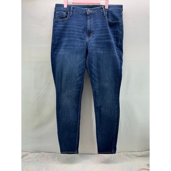 Old Navy Denim - Old Navy women’s 16 rockstar, high-rise skinny jeans